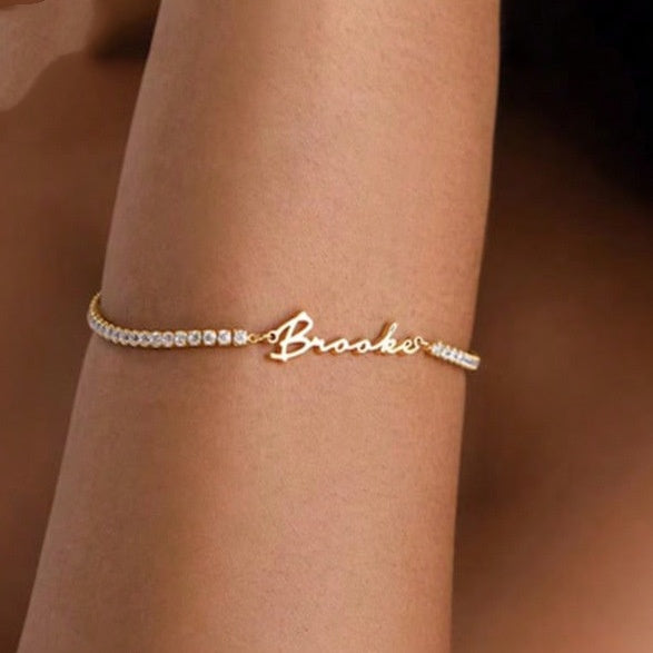 C024 Personalisiertes Namensarmband